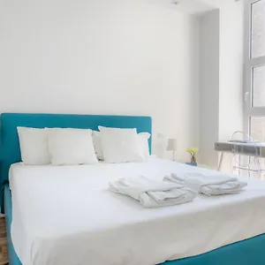 Sunlit 1 Bedroom Via Pirelli , Milano Italia