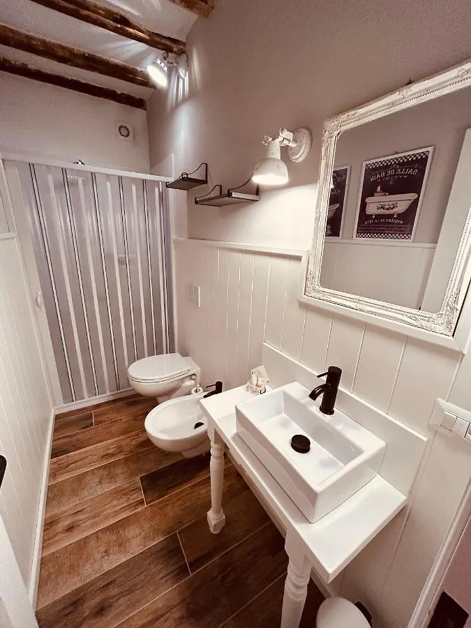 Il Cavallo A Dondolo Abbadia San Salvator Apartment